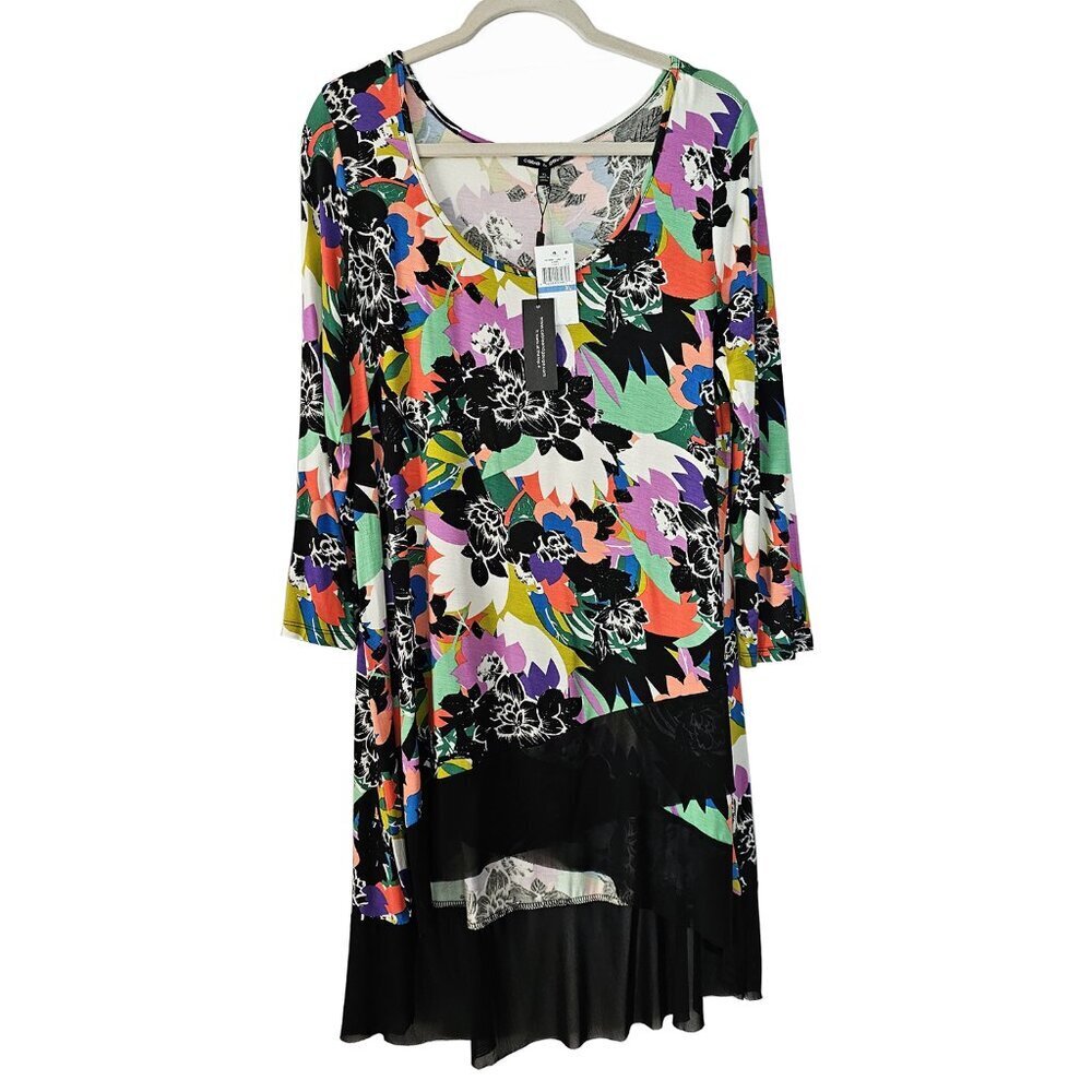 Cable and Gauge Long Sleeve Asymmetrical  Tunic Length Black Floral Top